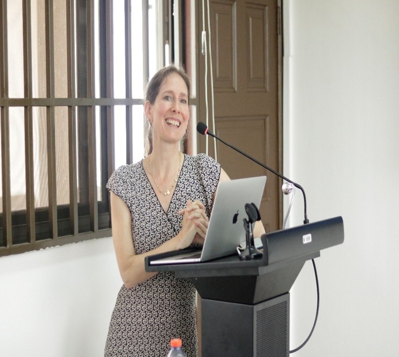 Dr Anna Herforth in action