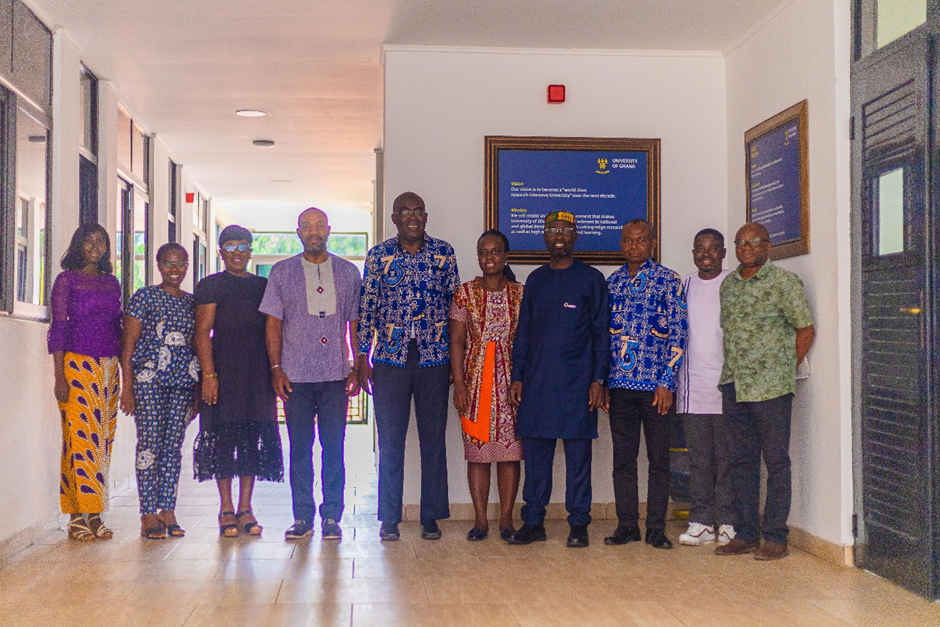 Group photograph featuring the Secretariat Director of the Nkabom Collaborative, SPH leadership, and the UG Nkabom team