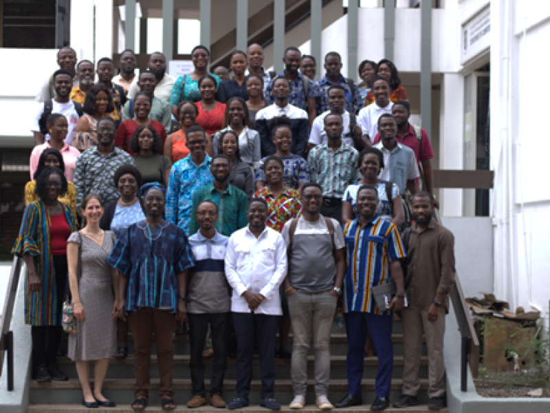 A group picture of participants after the seminar